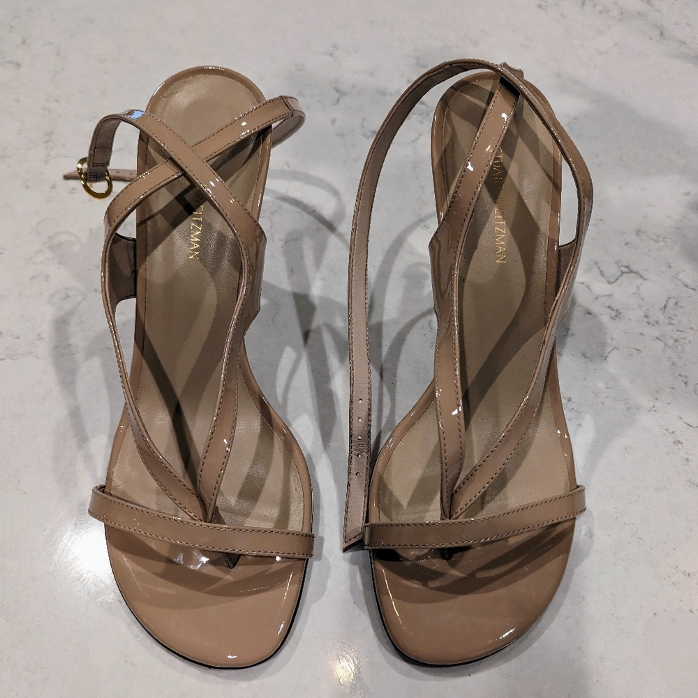 Stuart Weitzman Align 95 Patent Leather Thong Heel Sandals Size 7.5